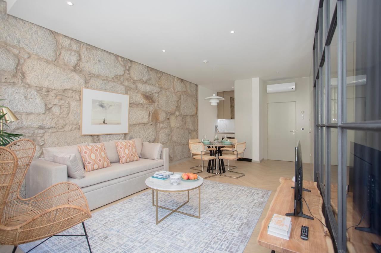 Liiiving In Porto - Luxury Beachfront Apartments Dış mekan fotoğraf