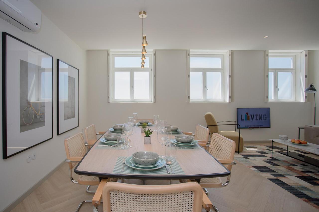 Liiiving In Porto - Luxury Beachfront Apartments Dış mekan fotoğraf